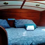 Ботель Barca A Vela Principessa Porto Corallo