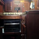 Barca A Vela Principessa Ботель