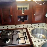 Barca A Vela Principessa * Porto Corallo