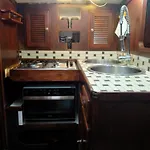 Barca A Vela Principessa * Porto Corallo