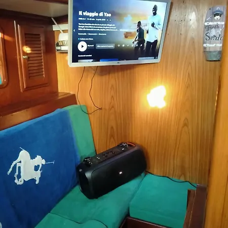 Barca A Vela Principessa Porto Corallo