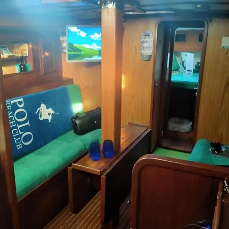 Barca A Vela Principessa Bådhotel